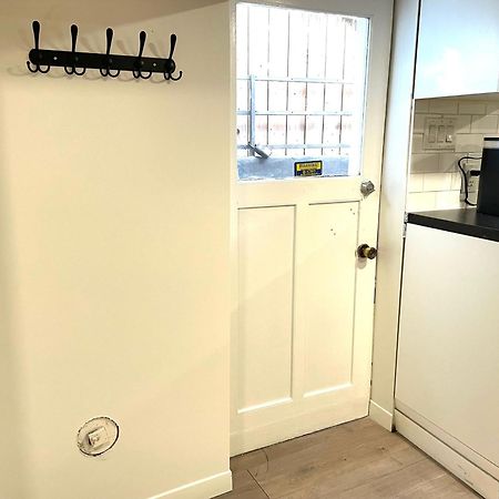 Downtown Private Suite Toronto Luaran gambar